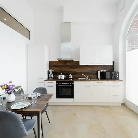 Marder Apartment *